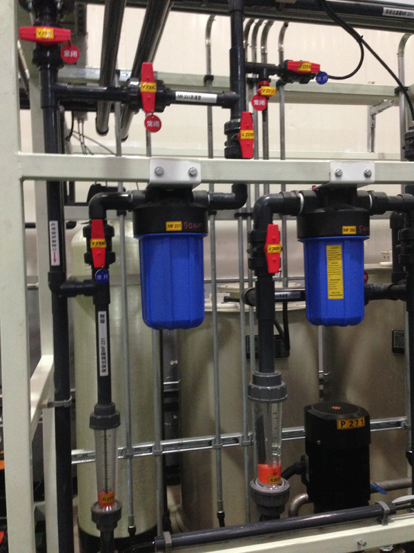 污水泵運轉(zhuǎn)填料處滴水怎樣調(diào)節(jié)