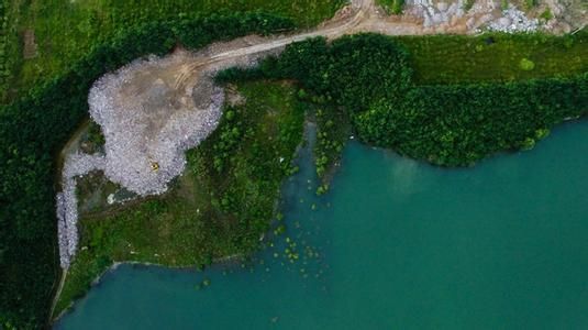 上海偷倒太湖西山萬(wàn)噸垃圾已清空