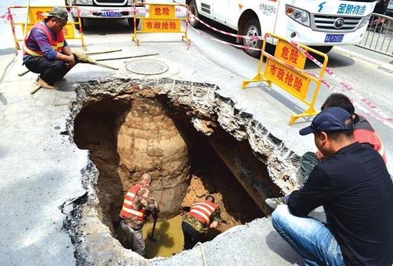 38℃高溫，這些身影讓你看到哭