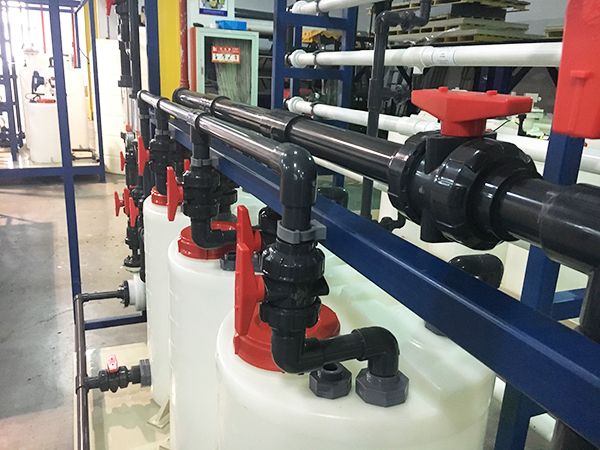 外資環(huán)保公司帶您科普潤(rùn)滑油的物化特性及選擇原則