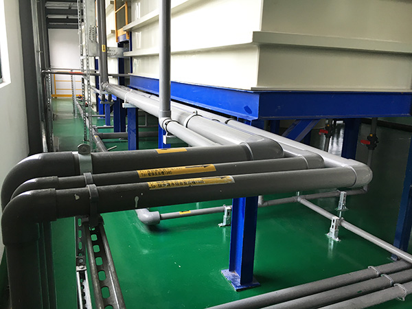 簡析污水處理設(shè)備中活性炭吸附塔的性能