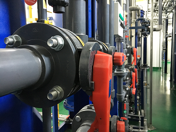 重金屬捕捉劑在電鍍廢水處理中的應用