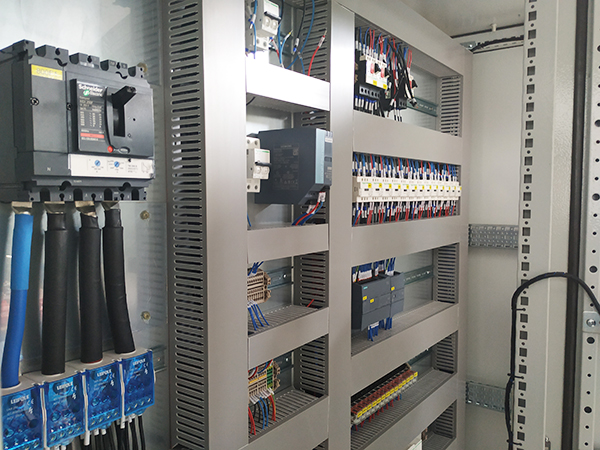 污水處理設(shè)備中電氣柜接線時(shí)需要注意的問題點(diǎn)