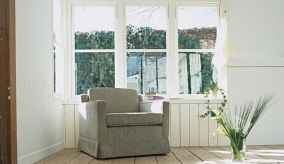 少用塑料袋，重回環(huán)?？沙掷m(xù)綠色生活方式