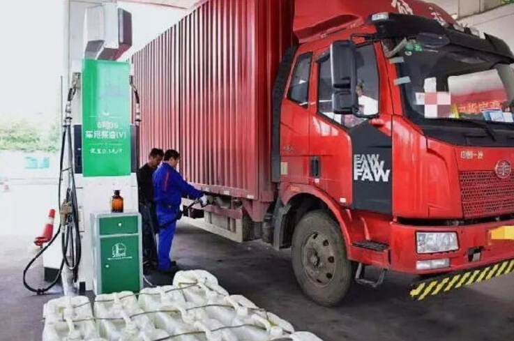 萬(wàn)人厭的地溝油變?nèi)剂?，飛機(jī)都能用