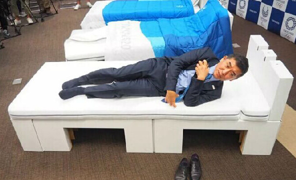 為了環(huán)保，東京奧運會要讓運動員睡硬紙板糊的床