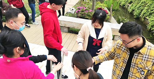 依斯倍環(huán)保營銷團(tuán)隊(duì)西山縹緲峰戶外拓展旅游活動之旅