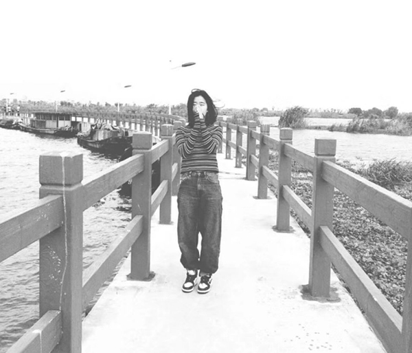 短短數(shù)月，這位小姑娘完成了從技術(shù)實(shí)驗(yàn)員到環(huán)保工程師的蛻變