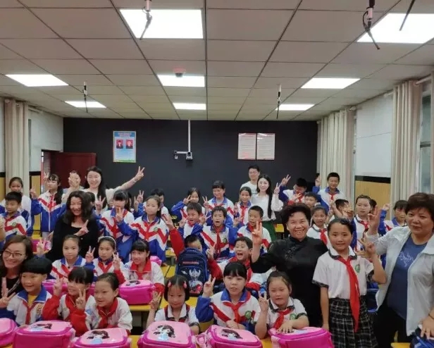 依斯倍參與”千張愛(ài)心餐桌“公益捐贈(zèng)活動(dòng)