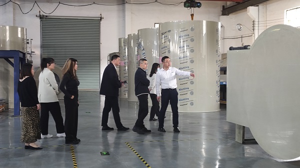 東南大學(xué)長(zhǎng)三角碳中和戰(zhàn)略發(fā)展研究院蒞臨依斯倍考察調(diào)研