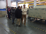 復(fù)旦大學(xué)留學(xué)生參觀依斯倍