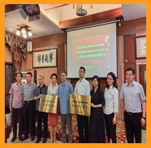 重慶工商大學(xué)與依斯倍共建就業(yè)實(shí)習(xí)、人才聯(lián)合培養(yǎng)基地簽約暨授牌儀式圓滿舉行